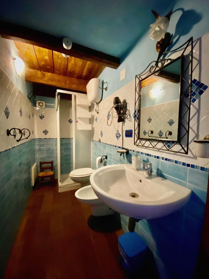Bed and Breakfast Domos Antigas Bottidda Exterior foto