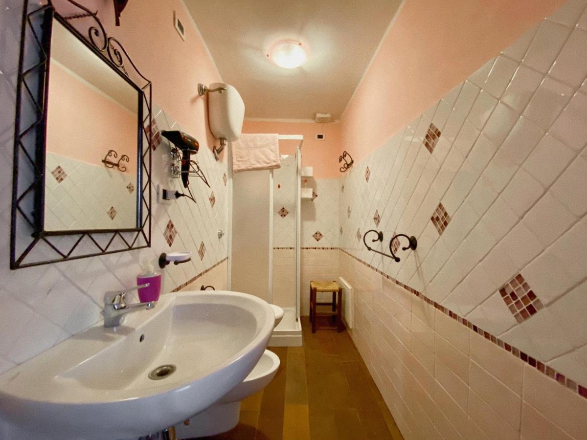 Bed and Breakfast Domos Antigas Bottidda Exterior foto