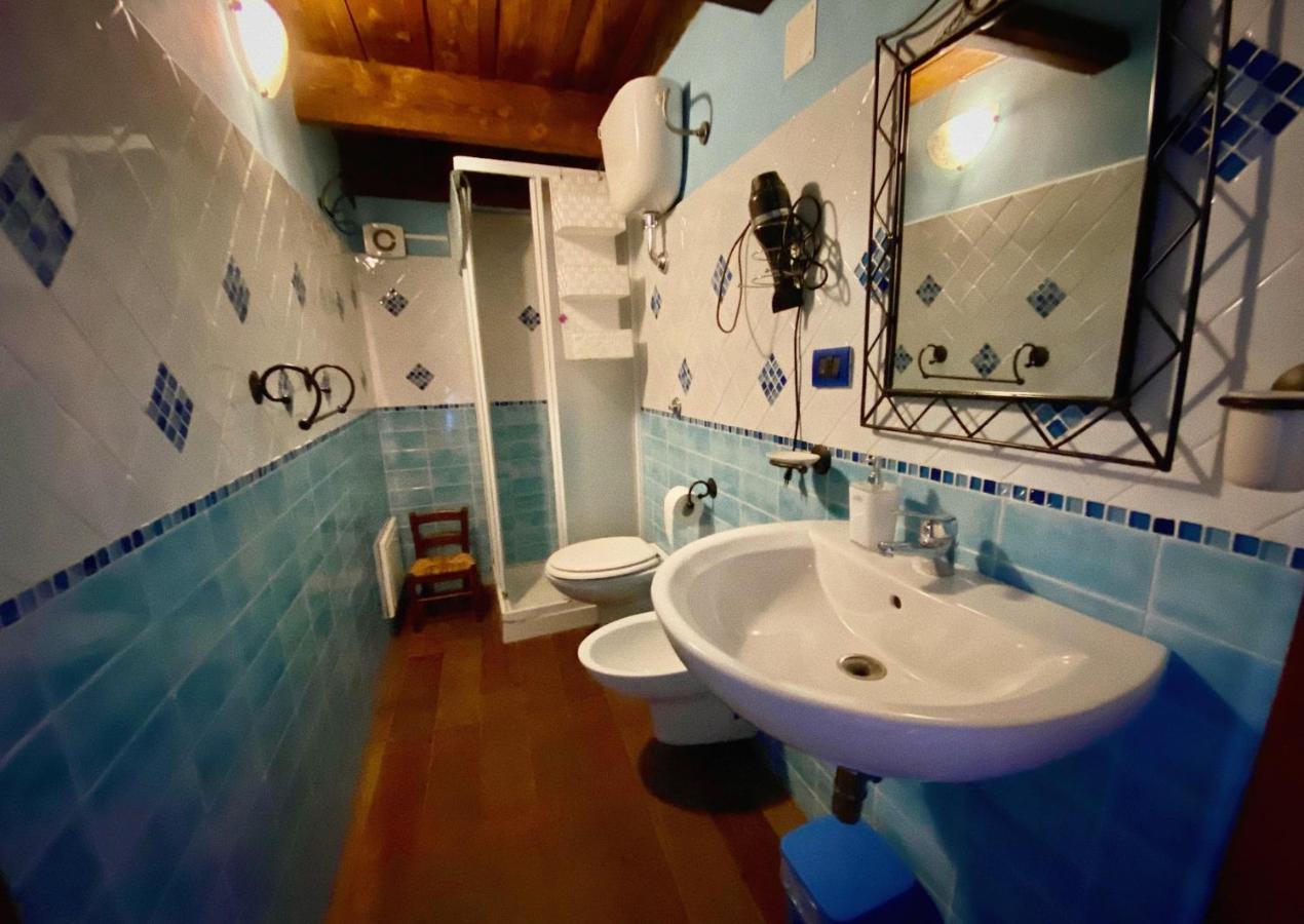 Bed and Breakfast Domos Antigas Bottidda Exterior foto